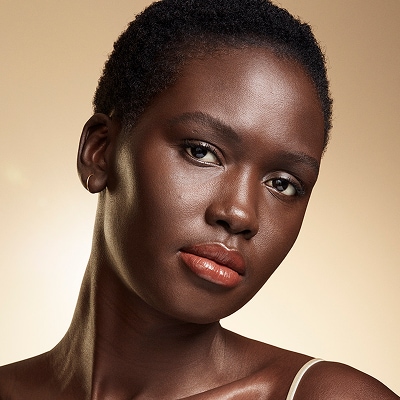 photo of woman with bronzy summer glow